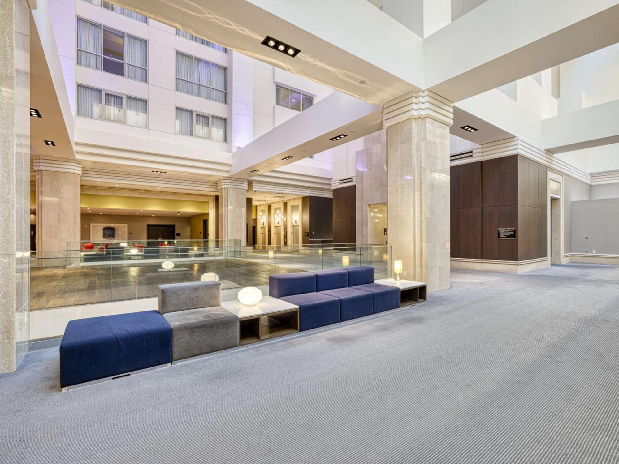 Royal Sonesta 5*