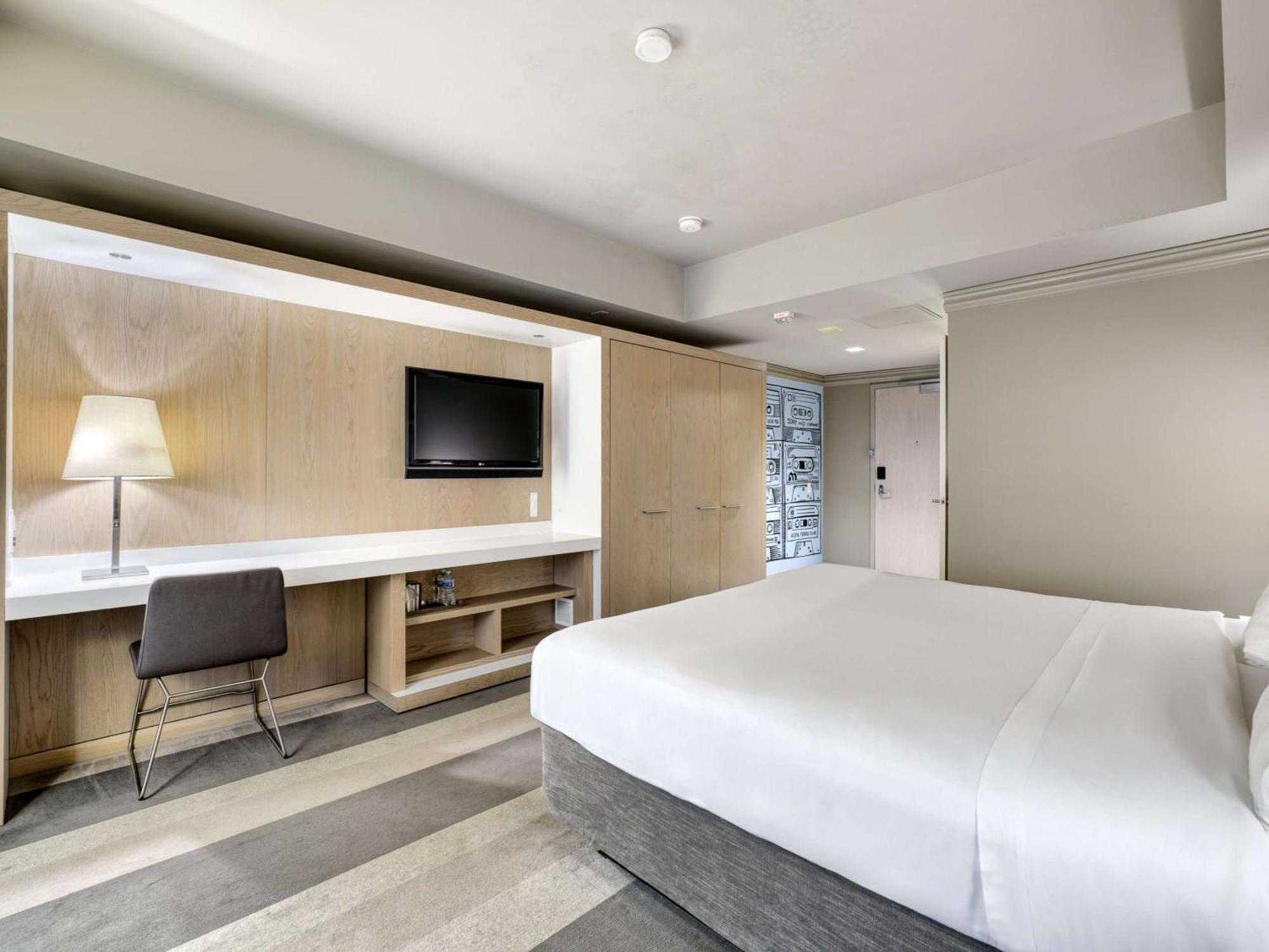 Hotel Royal Sonesta 5*